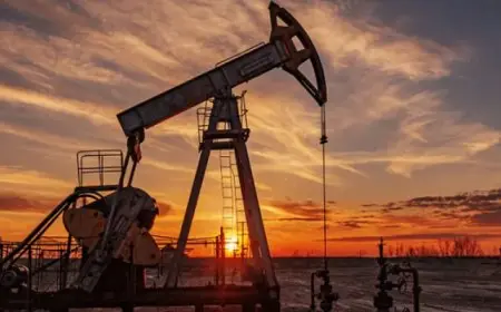 أسعار النفط تتجه لتحقيق مكاسب للأسبوع الثالث وسط مخاوف من نقص الإمدادات