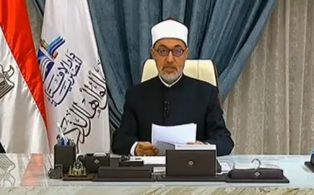 دار الإفتاء تعلن غدا الأحد المتمم لشهر رمضان والإثنين أول أيام عيد الفطر المبارك