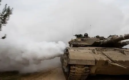 القسام تعلن تفجير عبوة ناسفة بدبابة إسرائيلية بخان يونس