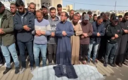 بعد استشهاد صحفى وعائلته .. حماس تطالب بتحرك عاجل من المجتمع الدولى لوقف إسرائيل ومحاسبة قادتها