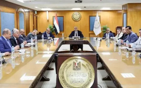 التعليم: تعميم نظام “البوكليت” في امتحانات نهاية العام للشهادة الإعدادية بكافة المحافظات