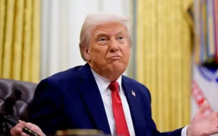 انخفاض أسعار النفط مسجلا أسوأ أسبوع منذ أشهر بسبب رسوم ترامب الجمركية