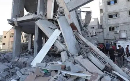 رئيس الوزراء اللبنانى يستنكر انتهاك إسرائيل لسيادة بلاده باستهداف مدينة صيدا