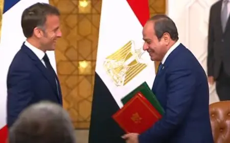 السيسى وماكرون يوقعان الإعلان المشترك لترفيع العلاقات إلى مستوى الشراكة الاستراتيجية
