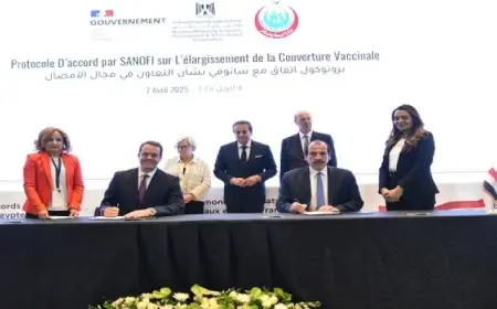 وزراء الصحة والتعاون الدولى والاقتصاد بمصر وفرنسا يشهدون توقيع 4 اتفاقيات مع “سانوفى” و”جوستاف روسى”