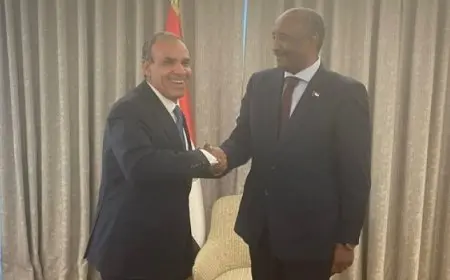 وزير الخارجية يلتقى مع رئيس مجلس السيادة الانتقالى السودانى على هامش أعمال منتدى أنطاليا الدبلوماسى