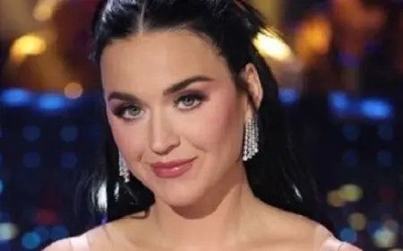 مغنية أمريكية شهيرة تستعد للقيام برحلة سياحية إلى الفضاء