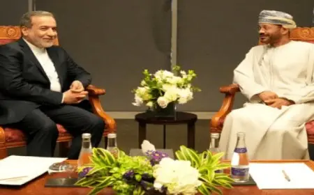 وفد إيرانى برئاسة عراقجى يصل سلطنة عمان لإجراء محادثات مع الولايات المتحدة