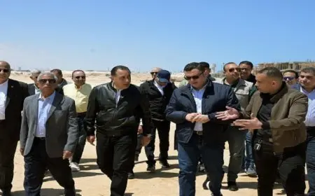 رئيس الوزراء يتفقد مشروع مارينا By The Lake M8 بمدينة العلمين الجديدة