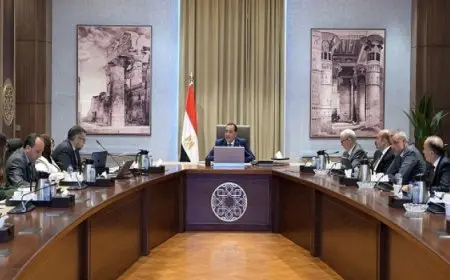 رئيس الوزراء: نعمل على وضع سيناريوهات للتعامل مع التحديات الاقتصادية العالمية والإقليمية