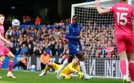 ليفربول يقترب من لقب الدورى الانجليزى بفوزه على “وست هام” 2-1