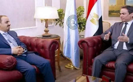 وزير الإعلام اليمنى يزور ماسبيرو لبحث التعاون المشترك