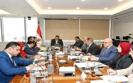 وزير الإسكان يؤكد أهمية تطوير “هيئة التنمية السياحية” لتمكينها من أداء دورها على الوجه الأكمل