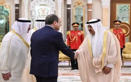 الرئيس السيسى وأمير الكويت يؤكدان دعمهما الكامل للخطة العربية للتعافى وإعادة إعمار غزة