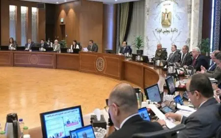 رئيس الوزراء: الحكومة ستعمل على تنفيذ توصيات وملاحظات نواب البرلمان