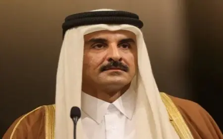 أمير قطر يصل إلى موسكو لعقد محادثات مع بوتين