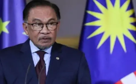 رئيس وزراء ماليزيا يدعو رئيس المجلس العسكرى في ميانمار إلى احترام وقف إطلاق النار