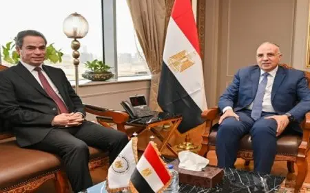 وزير الرى يبحث مع رئيس “الوطنية للإعلام” زيادة الوعى المجتمعى بقضايا المياه