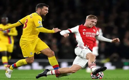 ليفربول ينتظر هدية كريستال بالاس أمام أرسنال للتتويج بالدورى الإنجليزى