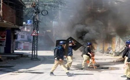 مقتل وإصابة 7 من قوات الأمن الباكستانية فى انفجار جنوب غربى البلاد