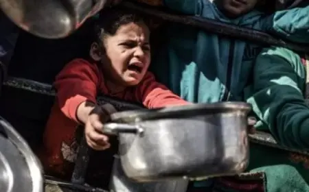 الأونروا : أطفال غزة يتضورون جوعا وإسرائيل تمنع دخول الغذاء