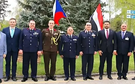 بال .. قائد القوات الجوية يبحث تعزيز التعاون العسكرى مع مسئولى القوات المسلحة التشيكية