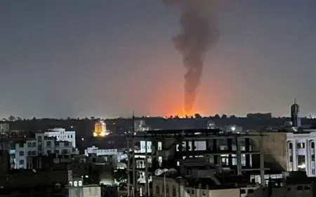 قصف أمريكى لناقلة حوثية بمأرب.. وغارات تهز صنعاء وصعدة