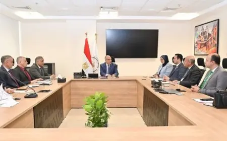 وزير الرى يلتقى مجموعة من السادة أعضاء مجلسى النواب والشيوخ لمناقشة طلبات المواطنين