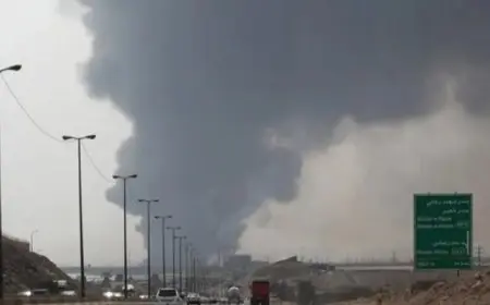 بعد حادث ميناء رجائى.. انفجار جديد يهز مستودع بارود بإيران