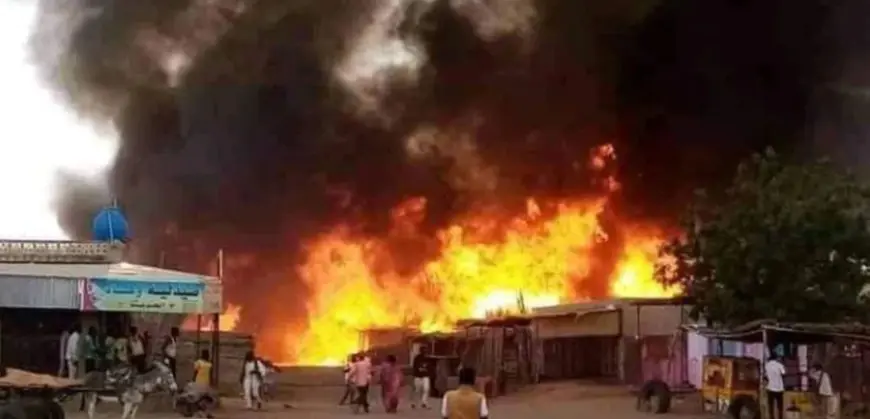 الطيران السودانى يشن 5 غارات جوية على مواقع الدعم السريع فى الفاشر