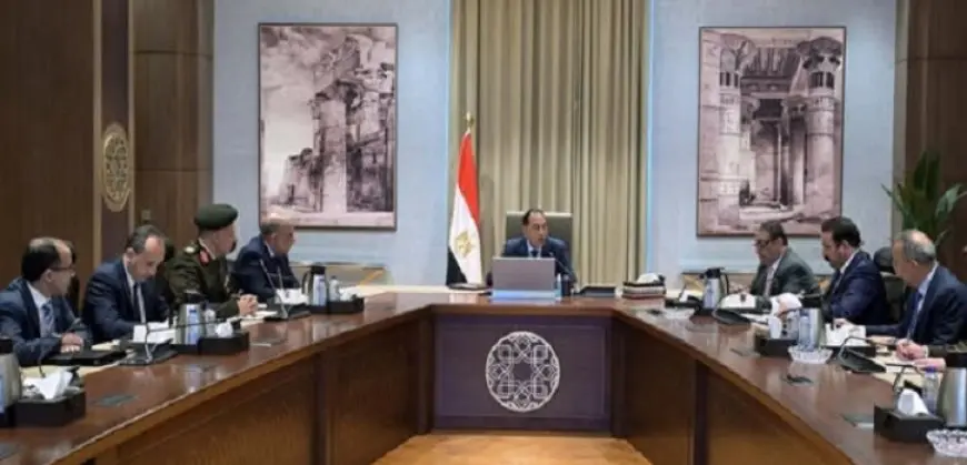 رئيس الوزراء يتابع الموقف التنفيذى لمشروعات المرافق المختلفة لـ “الدلتا الجديدة”