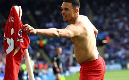 أرنولد ينتقل إلى ريال مدريد.. اللاعب يعلن رسمياً انتهاء مسيرته مع ليفربول