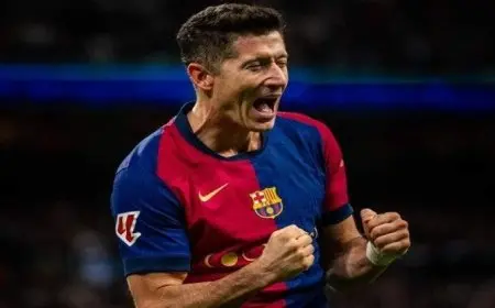 مدرب برشلونة يؤكد جاهزية ليفاندوفسكي لمواجهة إنتر ميلان