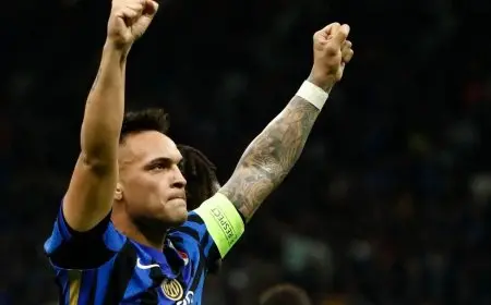إنتر ميلان يفاجئ برشلونة بهدفين في الشوط الأول
