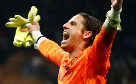 “قُفّاز الإجادة”.. ما عدد تصديات يان سومر حارس إنتر أمام برشلونة؟