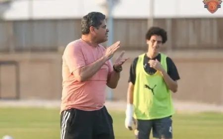 بند مدهش.. شوبير يكشف تفاصيل عقد الزمالك مع أيمن الرمادي