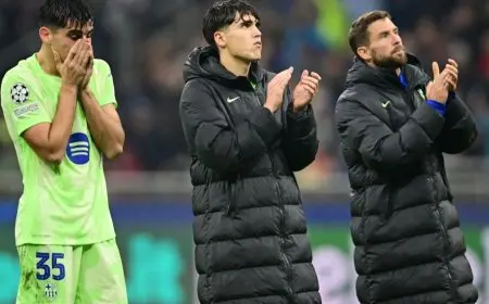 التحكيم أم الدفاع؟ من يتحمل وزر فقدان برشلونة حلم الثلاثية؟