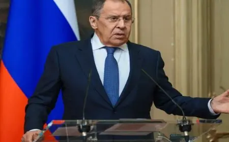 لافروف: لا يمكن حل الأزمة الأوكرانية بوقف إطلاق النار فقط