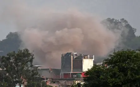 فى أسوأ قتال منذ أكثر من 20 عامًا .. قصف متبادل بين الهند وباكستان يوقع عشرات القتلى والجرحى