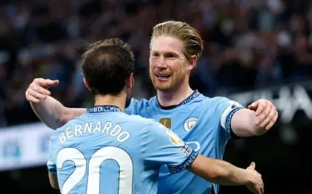 نابولي يُحيي آمال دي بروين في البقاء بأوروبا