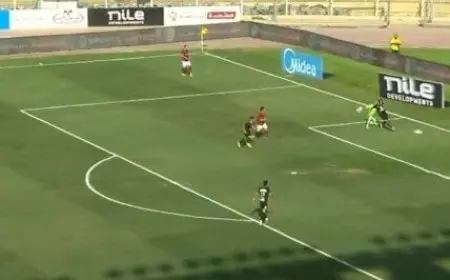 خطأ فادح.. ناصر منسي يحرز الهدف الأول للزمالك ضد سيراميكا كليوباترا «فيديو»