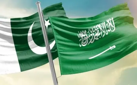 وزير خارجية باكستان يبحث هاتفيا مع نظيره السعودى تطورات الوضع الحالى فى المنطقة