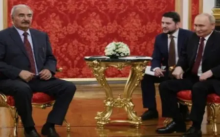 حفتر يلتقى بوتين ومسئوليْن روس فى موسكو