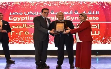 وزير الصحة يؤكد دعم الدولة المصرية لمهنة التمريض