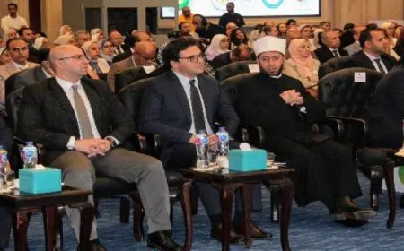 وزير الثقافة يشارك في إطلاق الخطة العاجلة للسكان والتنمية والبرنامج القومى للوقاية من التقزم وسوء التغذية