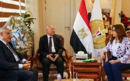 وزيرة التنمية المحلية تبحث جهود إعادة المظهر الحضارى لشوارع مصر الجديدة