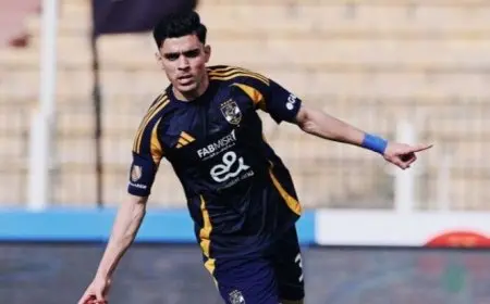 بن شرقي يحقق جائزة أفضل لاعب في مباراة الأهلي وسيراميكا كليوباترا في الدوري