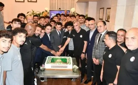 وزير الرياضة يساند منتخب الشباب قبل مباراة المغرب في كأس الأمم الإفريقية «صور»