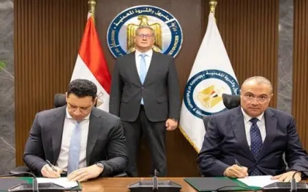 وزير البترول يشهد توقيع اتفاقية بين إيجاس وهاربور إنرجى للتوسع فى عمليات الغاز الطبيعي فى منطقة دسوق