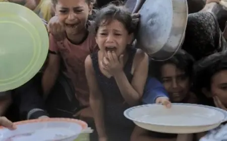 الأونروا تحذر من تفشى الجوع فى غزة واستخدام إسرائيل المساعدات كسلاح حرب